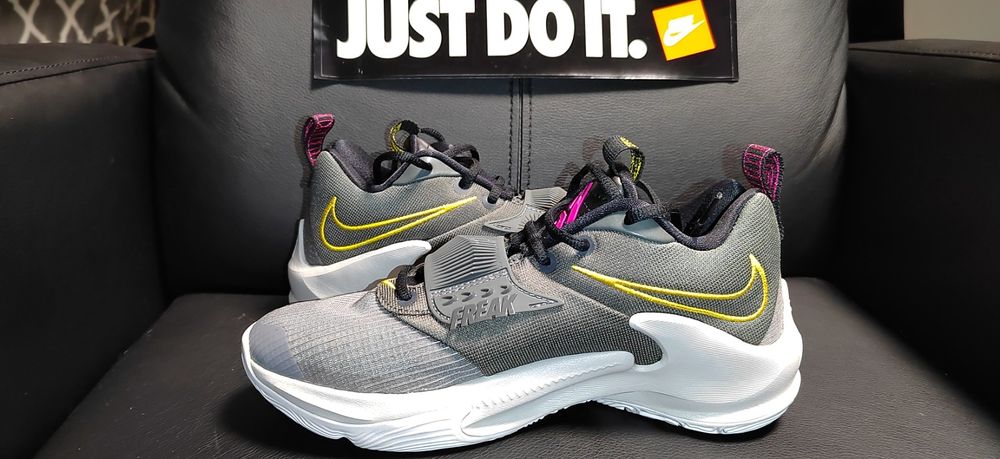 Nike Air Zoom Freak 3, номер 39