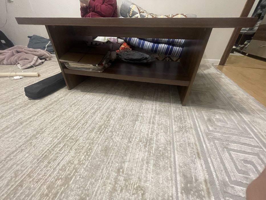 Стол продается б\у  договоримся