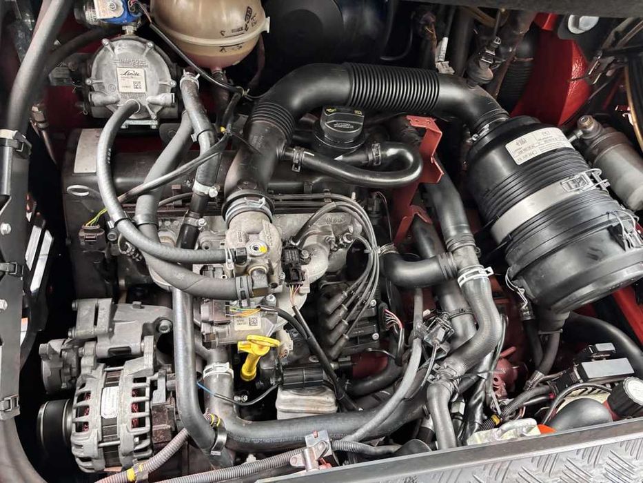 Stivuitor- Motostivuitor Linde H35T CABINĂ + CLIMĂ An fabricație 2018