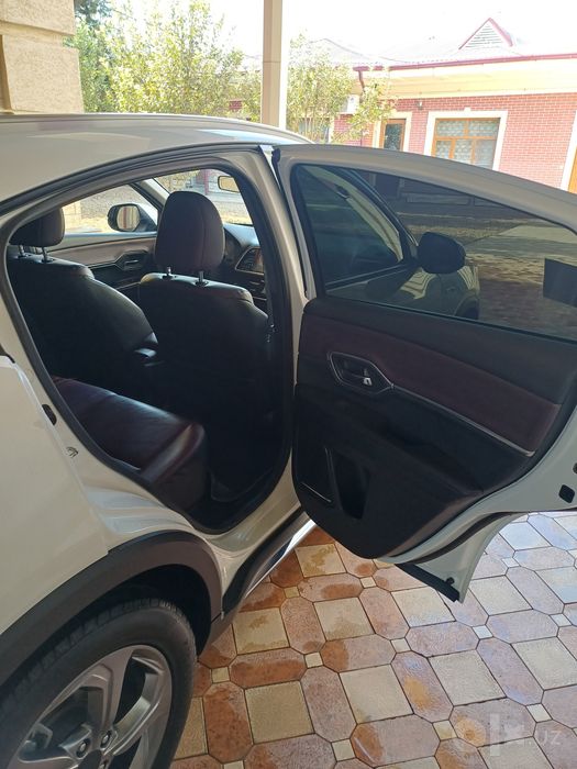 Honda m.n.v sotiladi..2021 yil