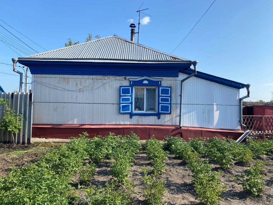 Продам дом в центре рабочего