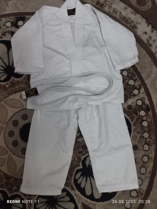 Продам кимано.    ..