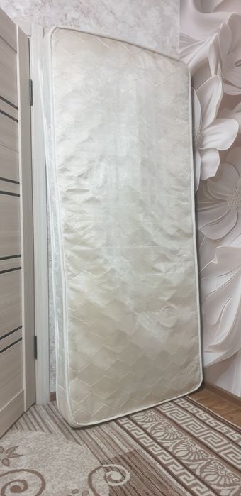 Продам матрас, состояние б/у