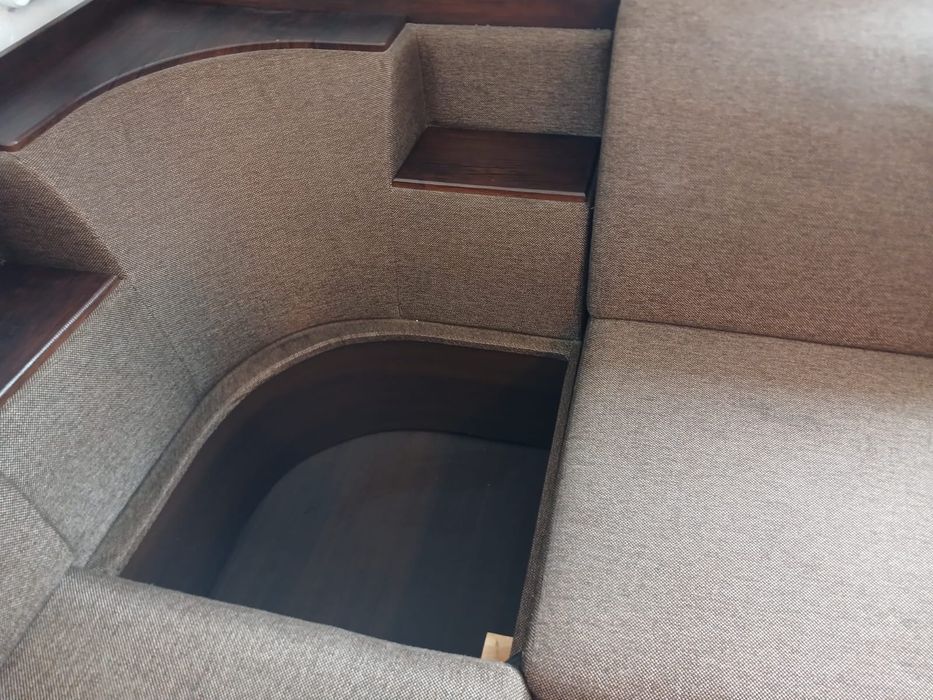 Продам диван угловой