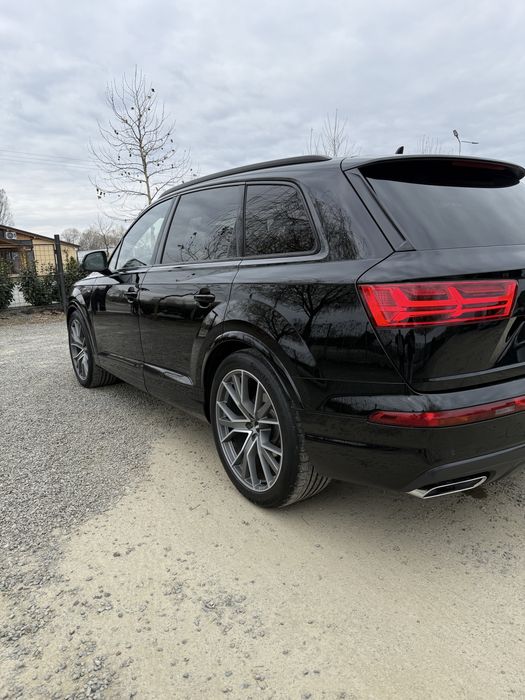 AUDI Q7 3.0 TDI Quattro Tiptronic 5 Locuri