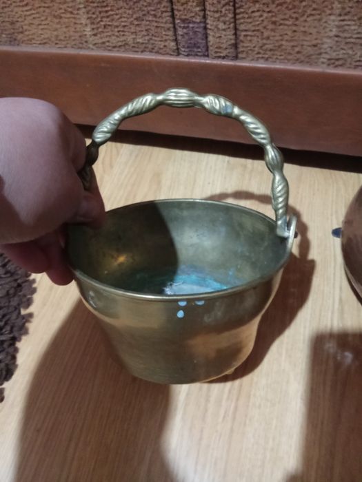Ceaun din bronz pentru decor sau uz