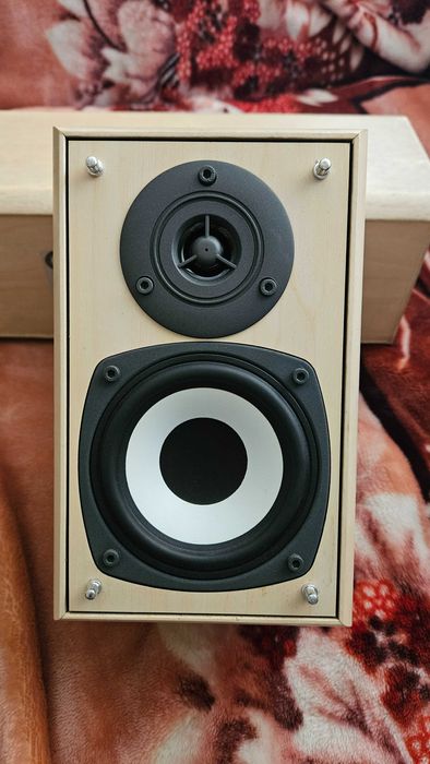 Тонколони Eltax домашно кино