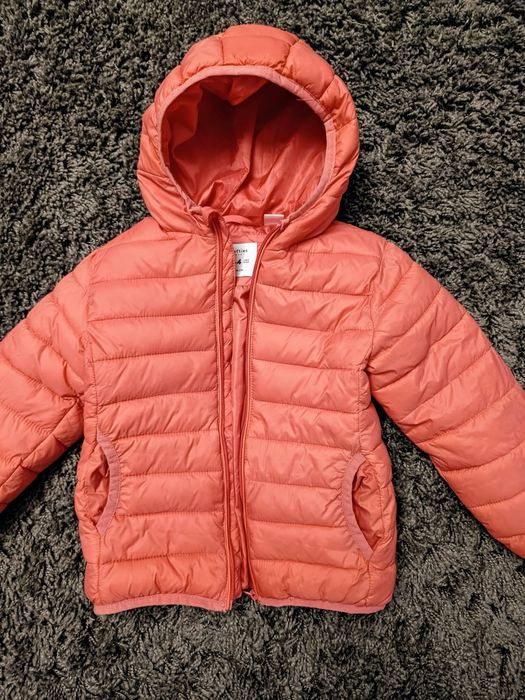 Geacă de primăvară sau toamnă, unisex, foarte comodă.