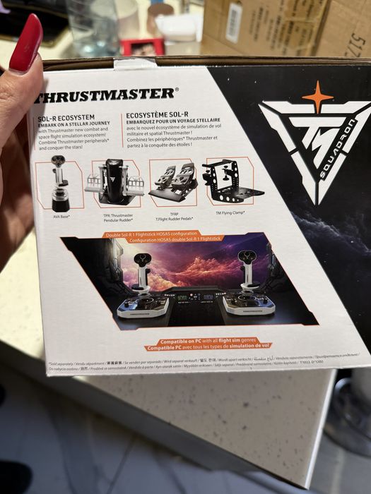 Joystick thrustmaster pentru pc