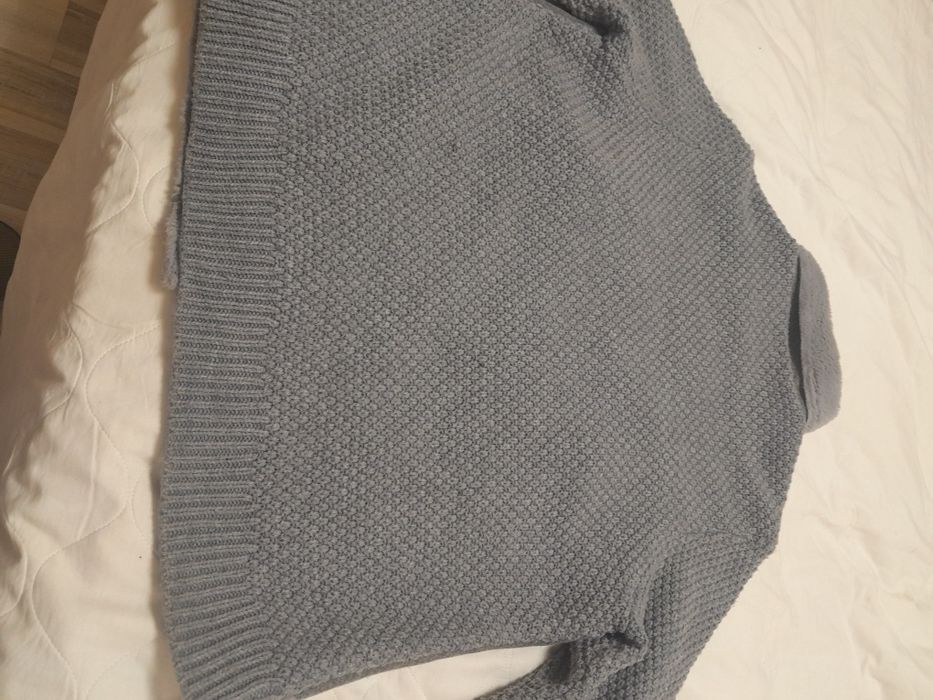 Продавам жилетка