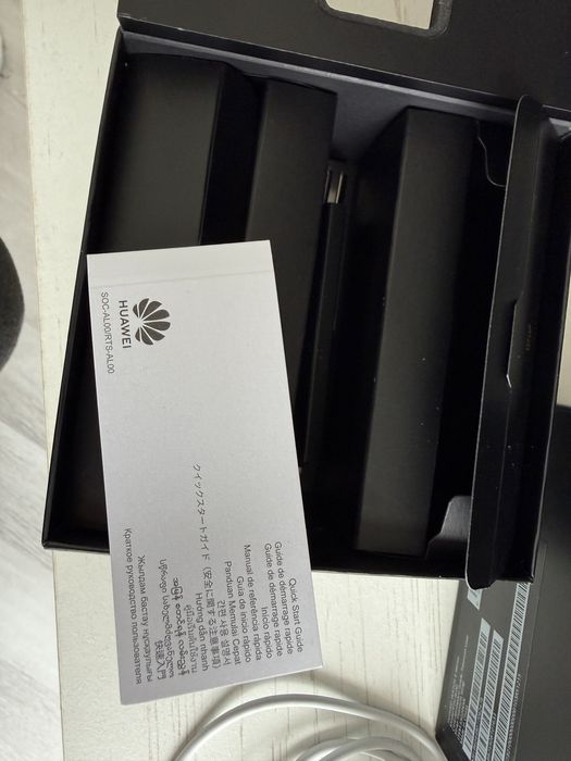 Продавам смарт часовник Huawei watch 5