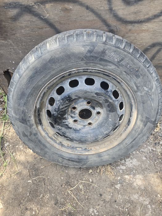 Запаска ауди 100 зимняя