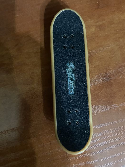 Фингерборд . Скейтборд SBEGO
