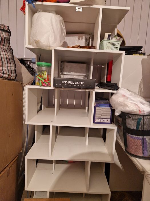 Продается стеллаж напольный, белый