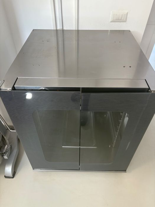 Dospitor 8 tavi de vânzare