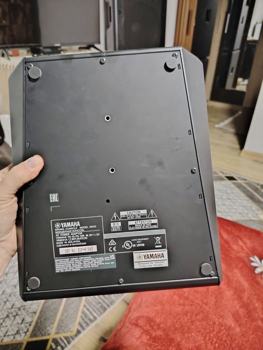 Mixer analog Yamaha Mg10