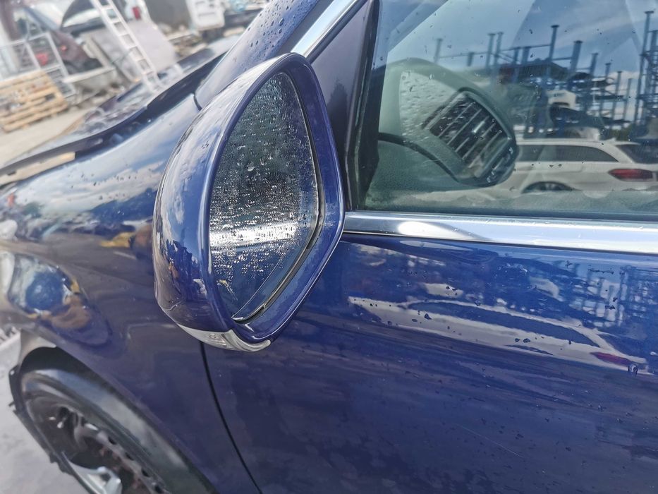 dezmembrez vw jetta cod motor BKD/oglinzi jetta/ bara fata jetta/stop