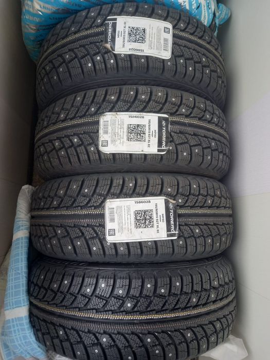 Продам  автошины  комплект