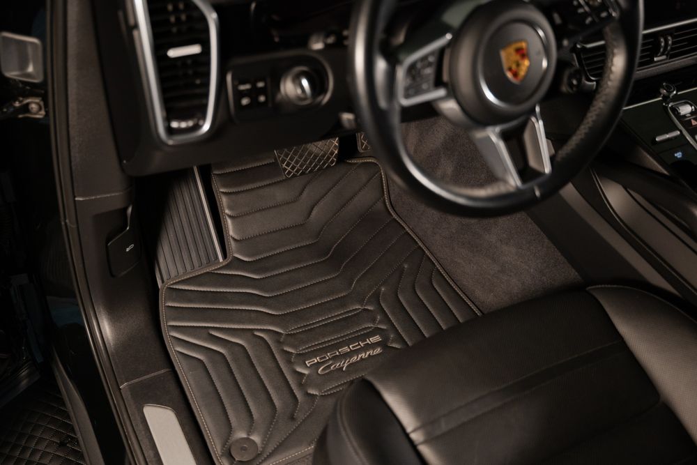 Covorase auto . Preșuri auto Eco-Piele Porsche , Mercedes, Range Rover