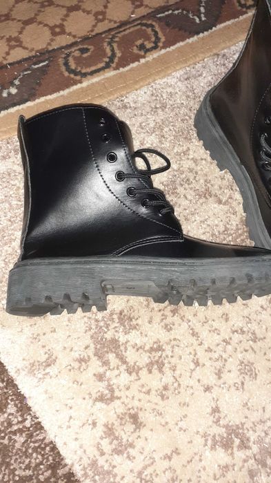 Ghete cu siret pana la glezna