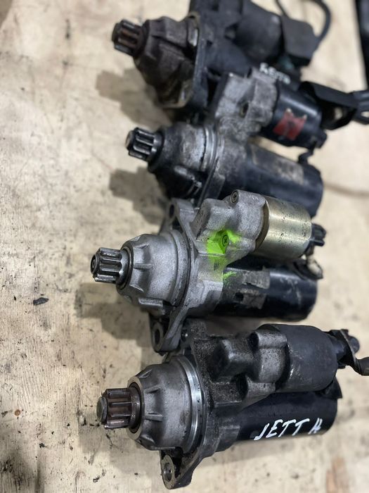 Стартер Jetta 2.5