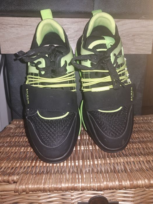 Продаются классные, оригинальные кроссовки  39-40 размера