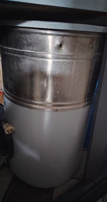 Kirgiziya kir mashinasi sotiladi