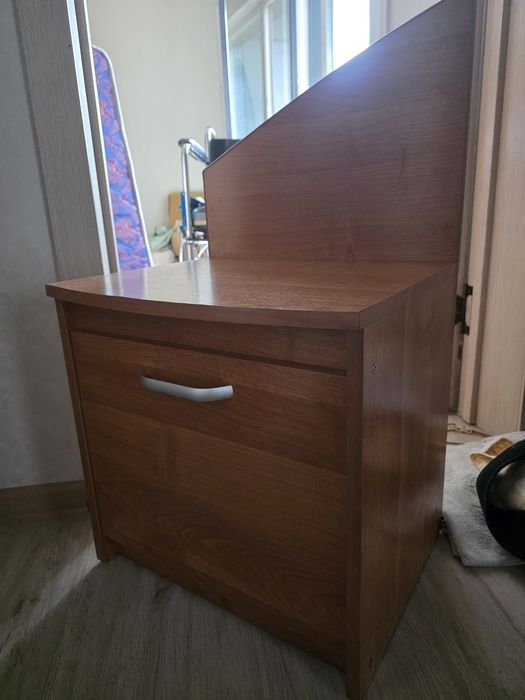Продам 2х спальню кровать