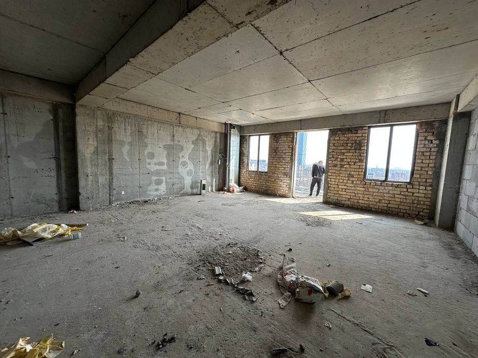 Срочна Продаётся  Квартира Яккасарайский р-н Аския сити