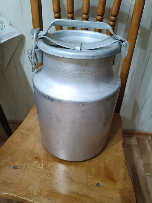 Продам алюминиевую флягу