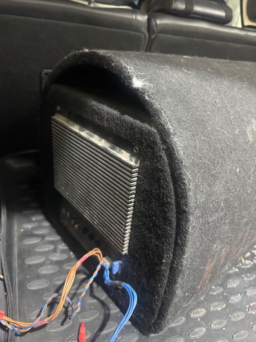 Продам сабвуфер в хорошем состоянии