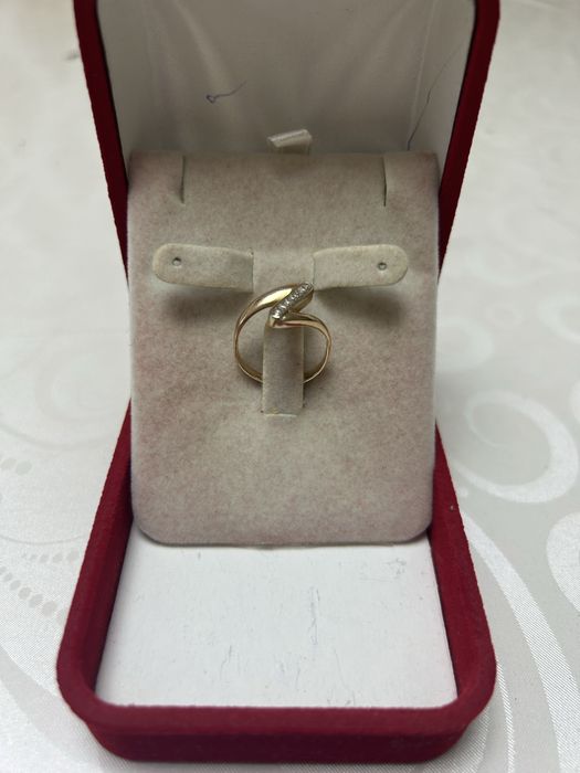 Золотое кольцо 585 пробы Россия