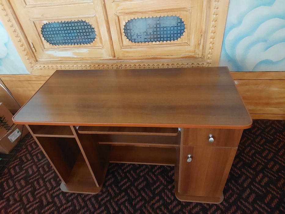 Kampyuter stoli yangidek