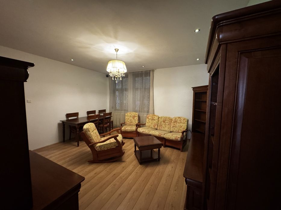 Apartament – Oradea, Orașul Nou - Vedere 2
