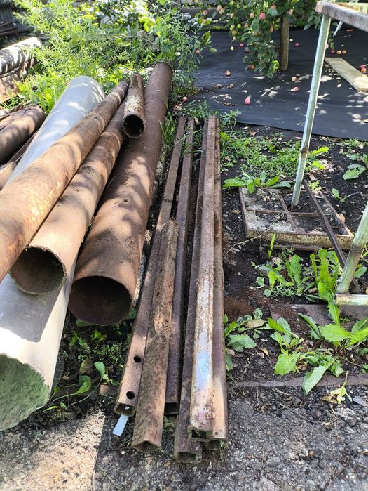 Продам  металлический уголок, профтруба.