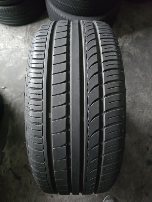 Austone 225/40 R19 93Y vară
