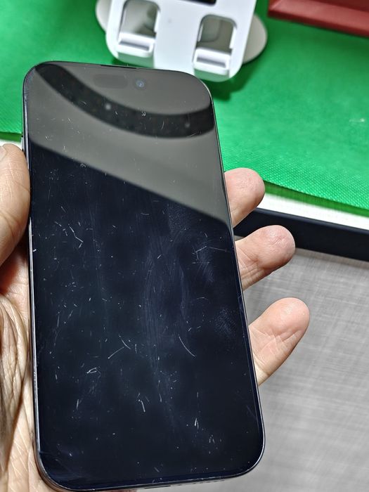 Iphone 16 Pro  256 GB 100%* Garantie / Buy Back