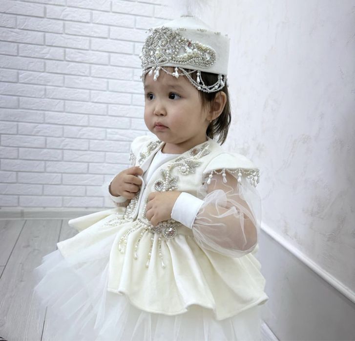 Ұйқы кезінде басқаларды аңдыған адамдардың фотосуреттері