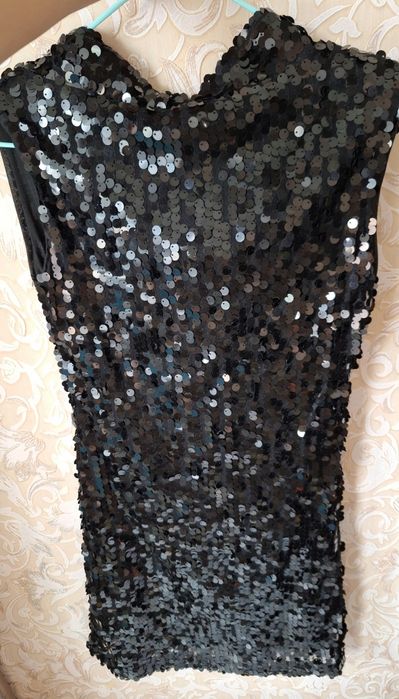 Продам платье 44-46 размер