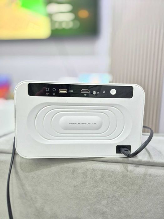 Проектор 4К Umio 8 Pro