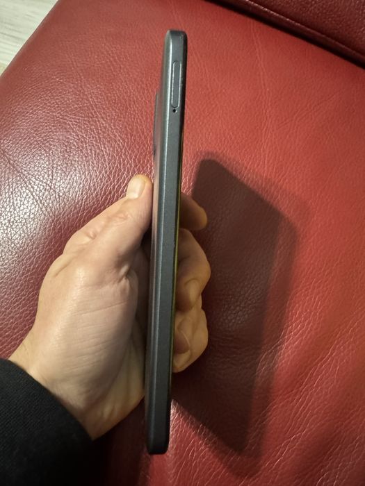 Телефон Nokia C 22