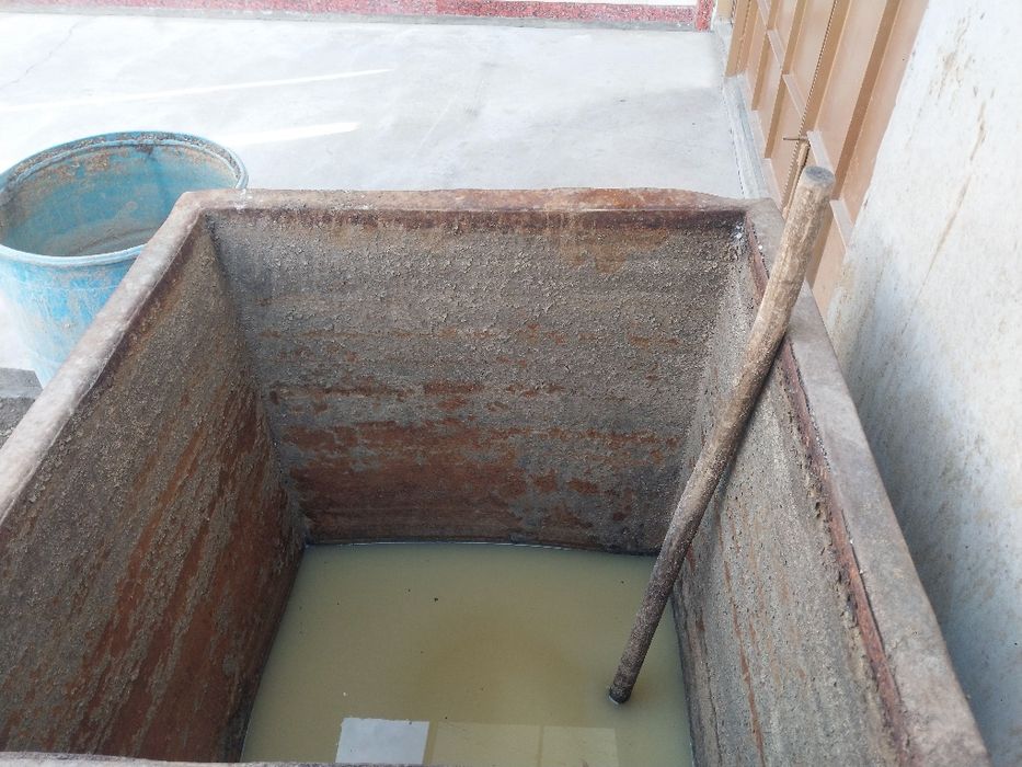 Temir bochka 650 litr sotiladi