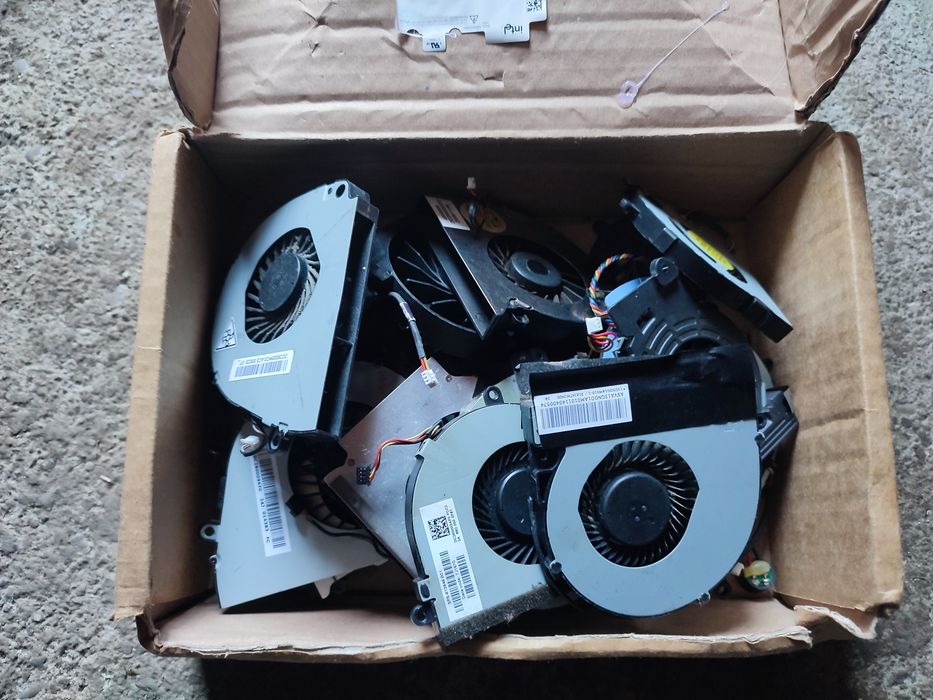 Lot ventilatoare  laptop