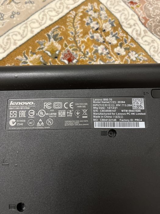 Продам б/у ноутбук lenovo