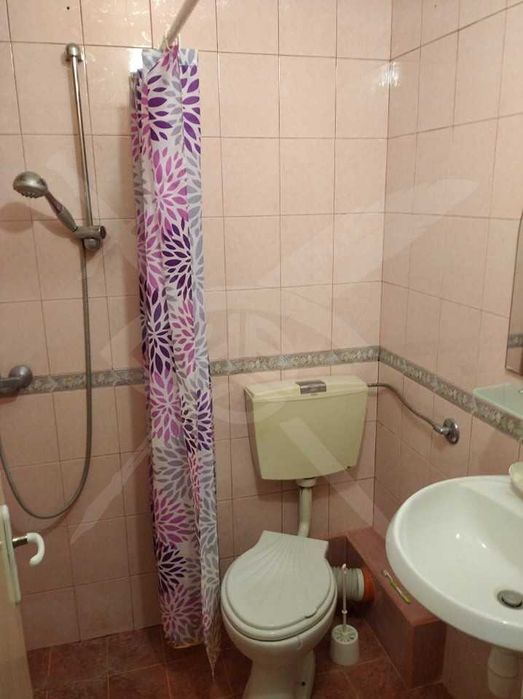 Дава се под наем Двустаен апартамент в Варна, ВИНС - 60 кв.м за 400 € - Снимка #4