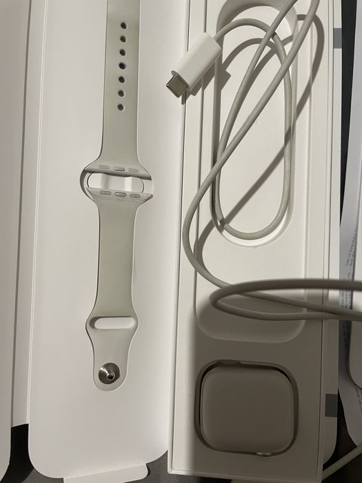 Apple watch series 8
