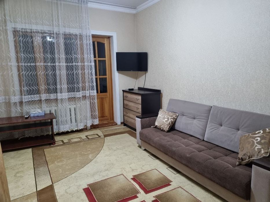 Юнусабад 19 квартал. Продается квартира 2/1/5