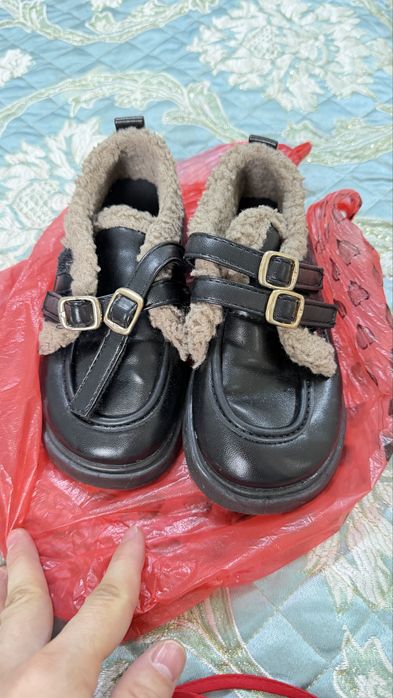 сапоги и кроссовки