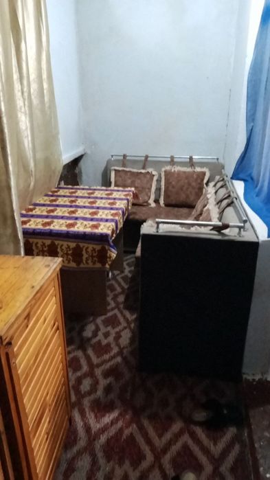 Сдается 1 переделанная в 2 х комнатную квартира Юнусабаде,рядом метро