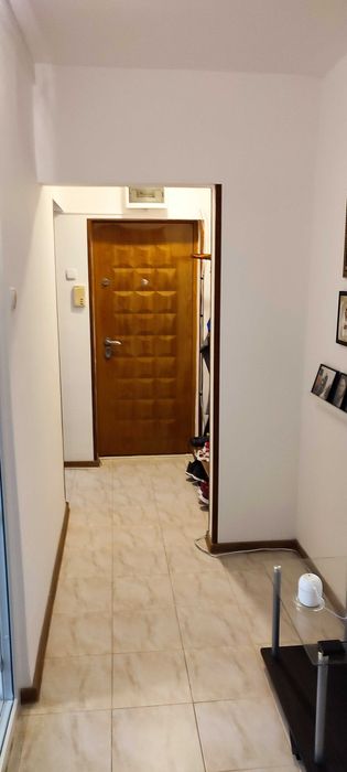 Persoana fizica, vand apartament doua camere Piatra Neamt